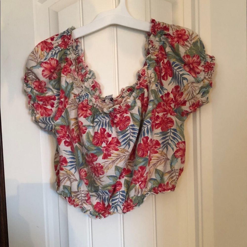 73.   American Eagle Size Medium